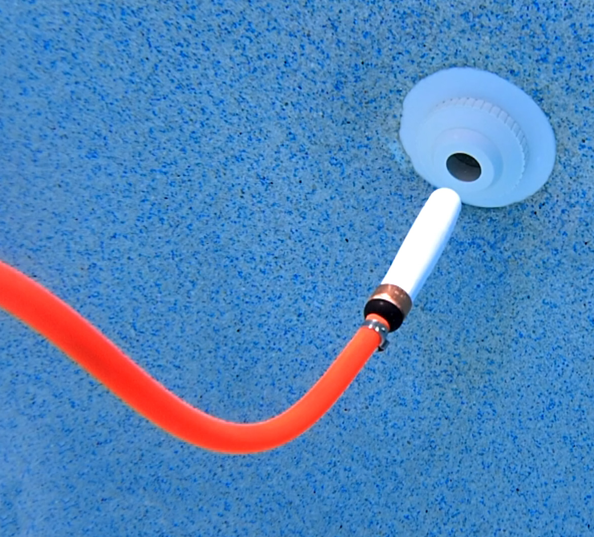 INFLATABLE SWIMMING POOL PLUGS